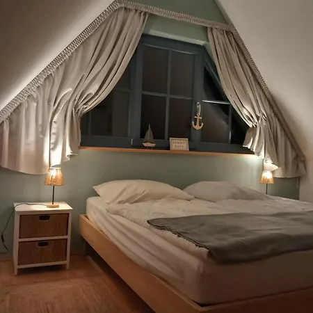 Sommertraum - Kinderfreundlich - 3 Schlafzimmer, Garten, Bad Und G-wc, Kaminofen Holiday home *