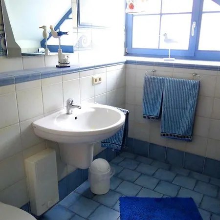 Sommertraum - Kinderfreundlich - 3 Schlafzimmer, Garten, Bad Und G-wc, Kaminofen