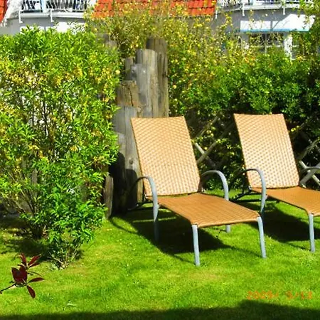 Sommertraum - Kinderfreundlich - 3 Schlafzimmer, Garten, Bad Und G-wc, Kaminofen Zingst